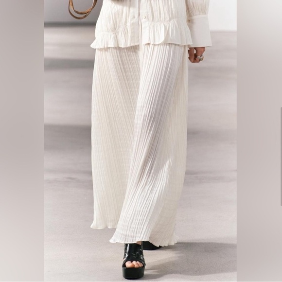 Zara Textured Pleated Maxi Skirt XS-S Ecru NWT - Picture 4 of 9